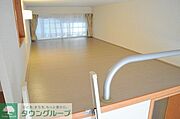 ダブルサイズの布団が敷ける広さのロフト