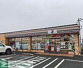 セブンイレブン加須久下南店 徒歩6分。 470m