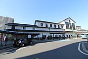 岩槻駅 徒歩7分。 510m