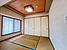 和室：和室はリビングと続き間になります。ゲストルームや、小さなお子様の遊び場にしてただければフローリングよりもケガのリスクが緩和できます。