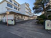 静岡市立千代田東小学校 1040m