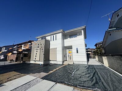 外観：現地写真　完成しました！物件のご内覧等、お気軽にお問合せください♪　