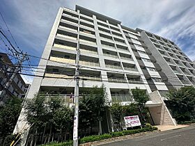 ロハス江坂  ｜ 大阪府吹田市江の木町7番12号（賃貸マンション1R・4階・35.65㎡） その1