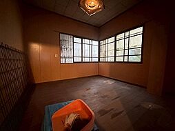 居間