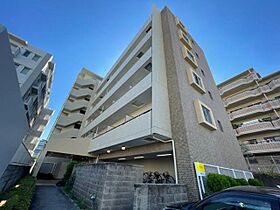 GROOVE江坂  ｜ 大阪府吹田市豊津町61番6号（賃貸マンション1K・2階・29.70㎡） その1