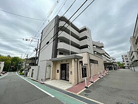 レジディア千里藤白台  ｜ 大阪府吹田市藤白台１丁目1番15号（賃貸マンション1LDK・1階・37.50㎡） その1