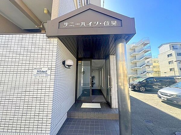 建物エントランス