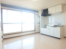 八十嶋マンション 202 2階2LDKのリビング/ダイニング