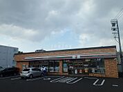 セブンイレブン平岸4条店　平岸4-9 385m