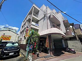 大阪府豊中市螢池東町２丁目（賃貸マンション1R・4階・25.00㎡） その1