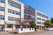 札幌市立中の島中学校 836m