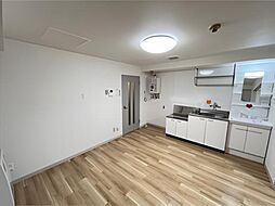 札幌市営東西線 西11丁目駅 徒歩10分の賃貸マンション 1階1LDKのリビング/ダイニング