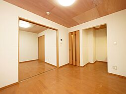 札幌市営東西線 菊水駅 徒歩7分の賃貸アパート 2階1LDKのリビング/ダイニング