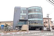 柏原市立国分図書館 960m