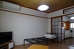 居間
