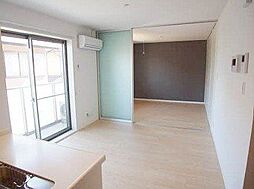 ラ・グルッラ 3階1LDKのリビング/ダイニング