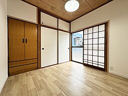 居間
