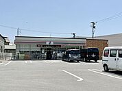 セブンイレブン佐世保白岳町店 徒歩7分。 510m