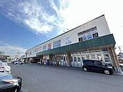 まるたか生鮮市場早岐店 徒歩5分。 330m