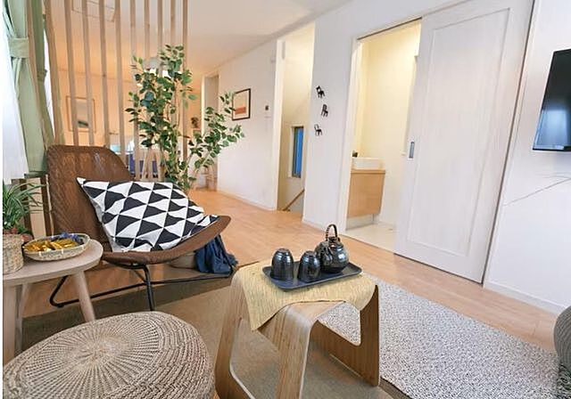 リビング/ダイニング 豊島区池袋1丁目