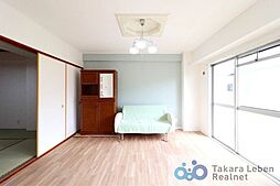 居間