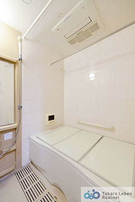 お一人でゆっくり過ごすのも良し。お子様と一緒に楽しみながら入るのも良し、至福のバスタイムで日頃の疲れを癒してください。