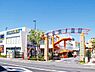 周辺：ショッピングタウン・カリブ梅島店 徒歩19分。 1460m