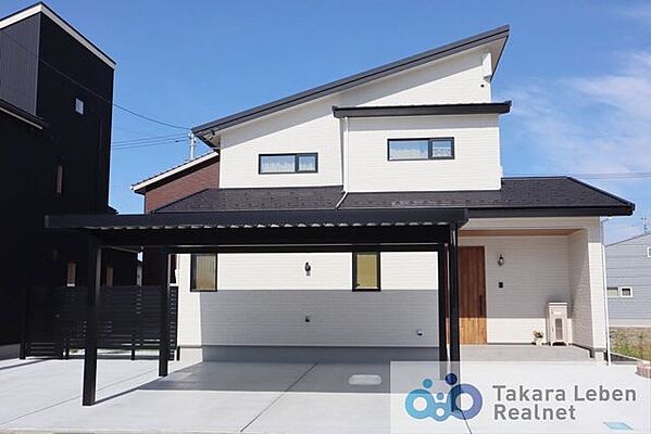 外観 高岡市志貴野しらとり台戸建