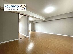 居間