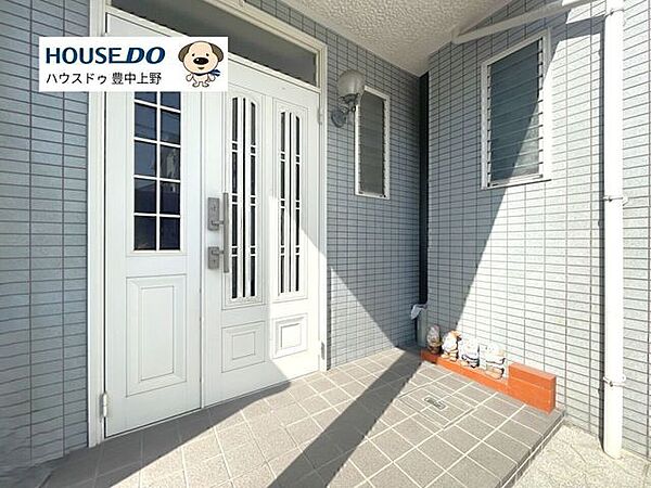 玄関を拡大表示