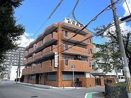 松田医院 140m