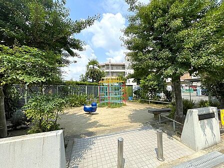 本町9丁目第2公園 620m