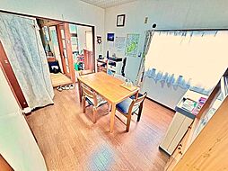 居間