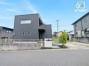 ～Appearance～現地は閑静な住宅街、晴れた日は太陽の光を浴びて気持ちもリフレッシュ！新生活を始めるのにぴったり。いつでもご見学いただけます！