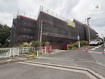 高台に位置するマンションです!お部屋からは富士山も見えます!