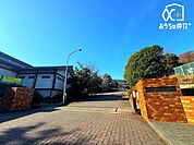 所沢市立上山口中学校 徒歩22分。西武狭山線下山口駅近くの広々とした敷地がある中学校でございます。周辺からの評判も良いです！ 1720m