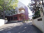 狭山市立狭山台中学校 徒歩4分。【狭山台中学校】校庭も広く、周辺は緑に囲まれた落ち着いた学校です 320m