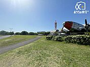 徒歩21分。所沢航空記念公園は、日本における航空発祥の地。広大な敷地にはお子様が楽しめる遊具はもちろん、各運動施設や野外ステージ、航空発祥記念館などがあります。 1640m