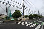 小学校「岡山市立芳泉小学校まで481ｍ」