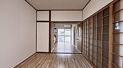 居間
