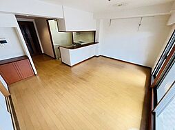 キャッスルハイツ半田東雲町 4LDKのリビング/ダイニング