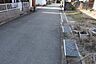 外観：前面道路含む現地写真