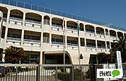 小学校「富士市立富士第一小学校まで1064m」
