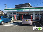 コンビニ「ファミリーマート富士柚木店まで379m」