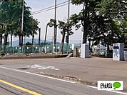 中学校「富士市立鷹岡中学校まで1113m」