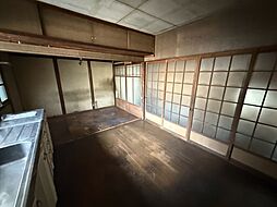 居間