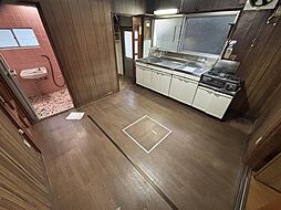 居間