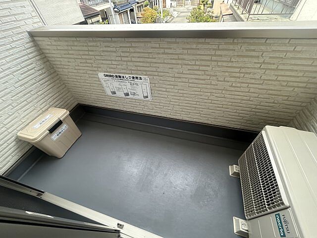 バルコニー