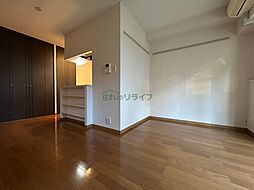 都営大江戸線 西新宿五丁目駅 徒歩4分の賃貸マンション 1階1Kのリビング/ダイニング