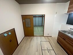 居間